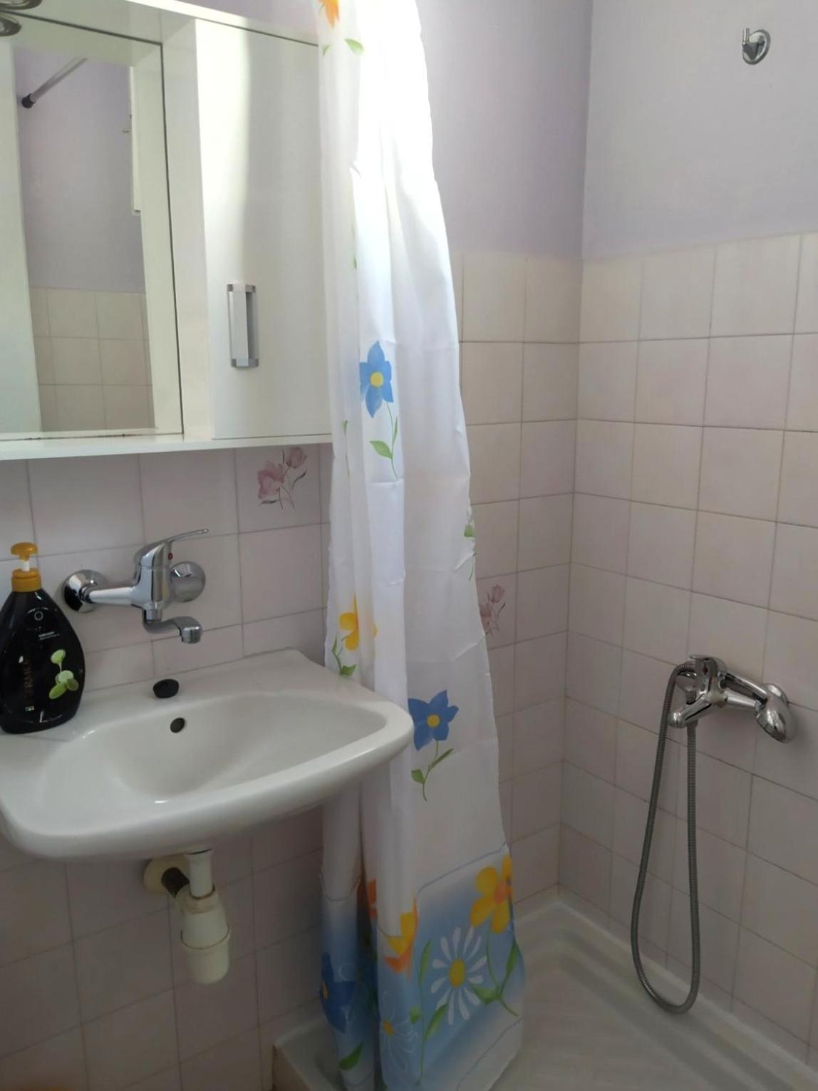 Studios And Apartments Meri Neo Klima Zewnętrze zdjęcie