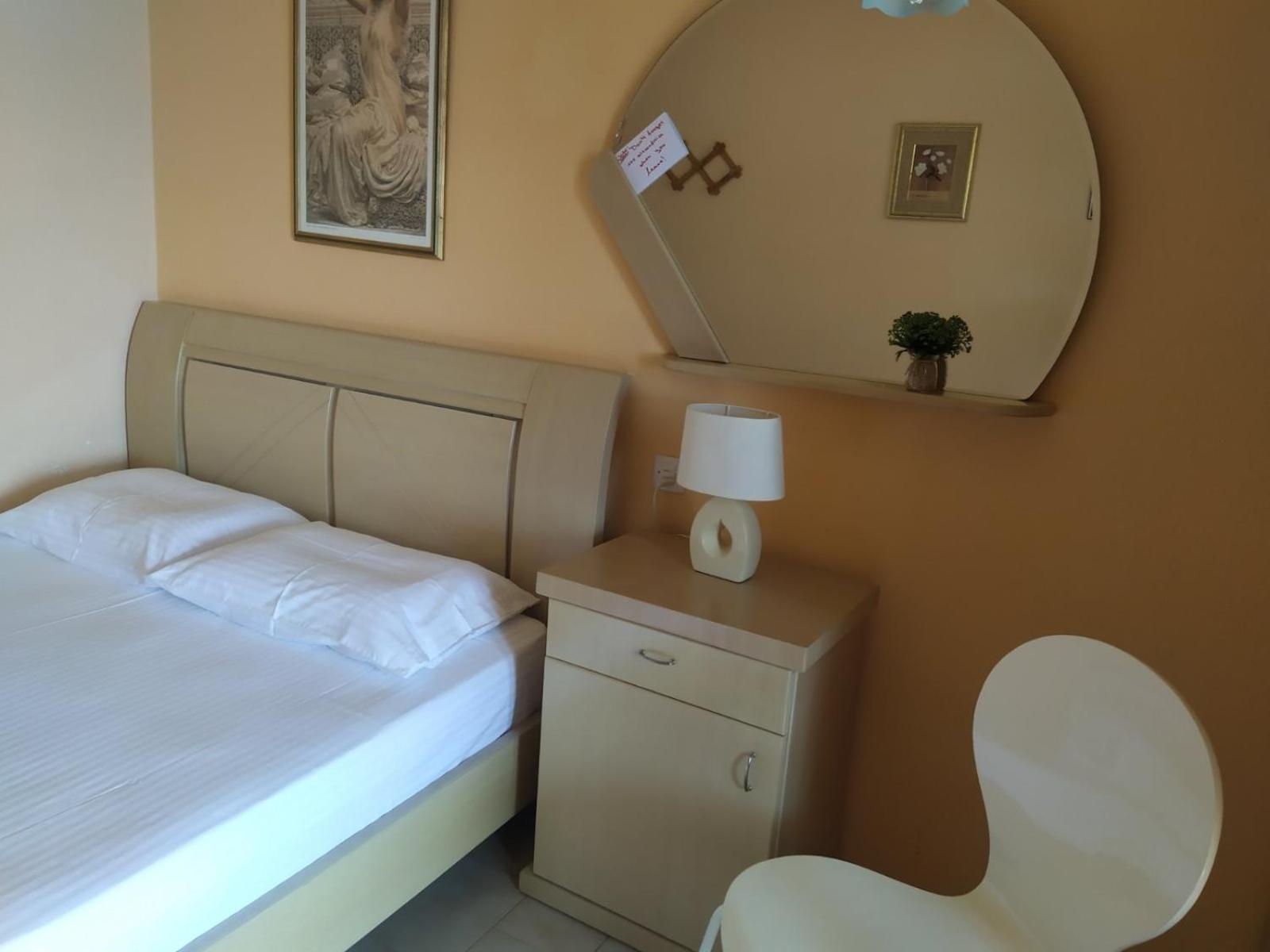 Studios And Apartments Meri Neo Klima Zewnętrze zdjęcie