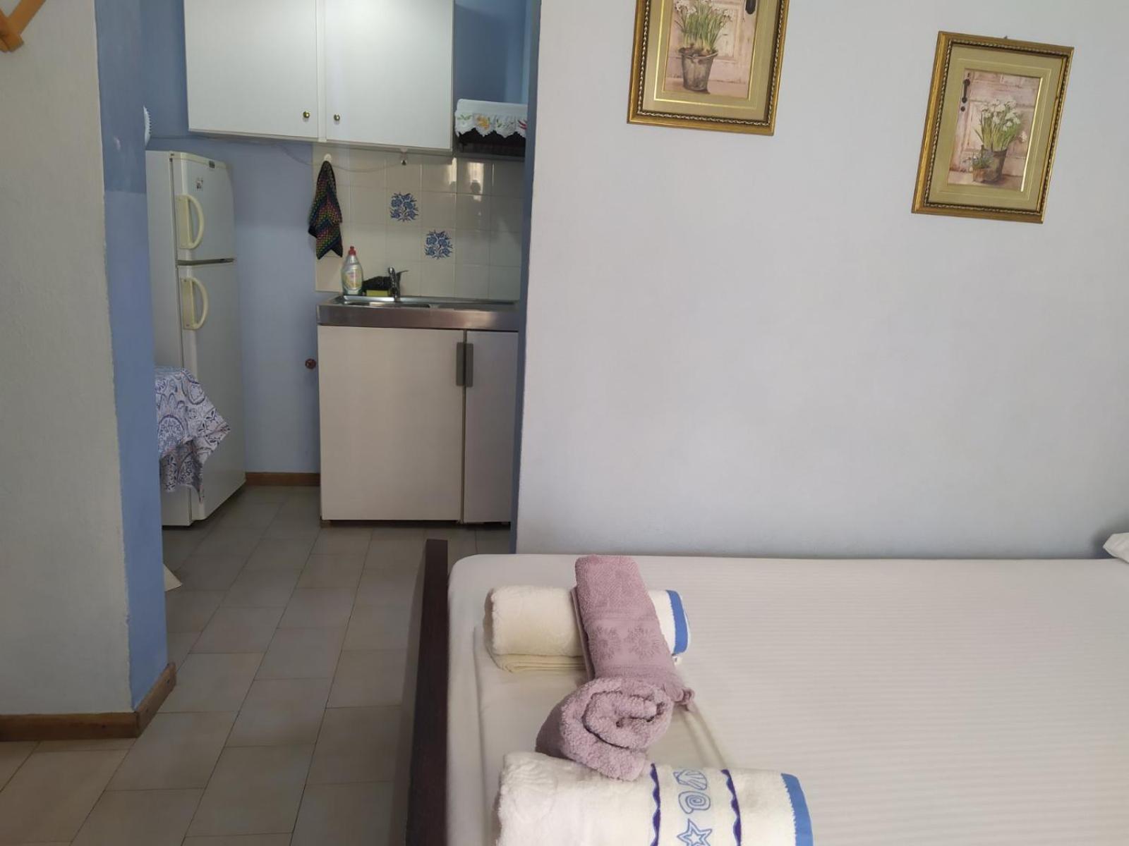 Studios And Apartments Meri Neo Klima Zewnętrze zdjęcie