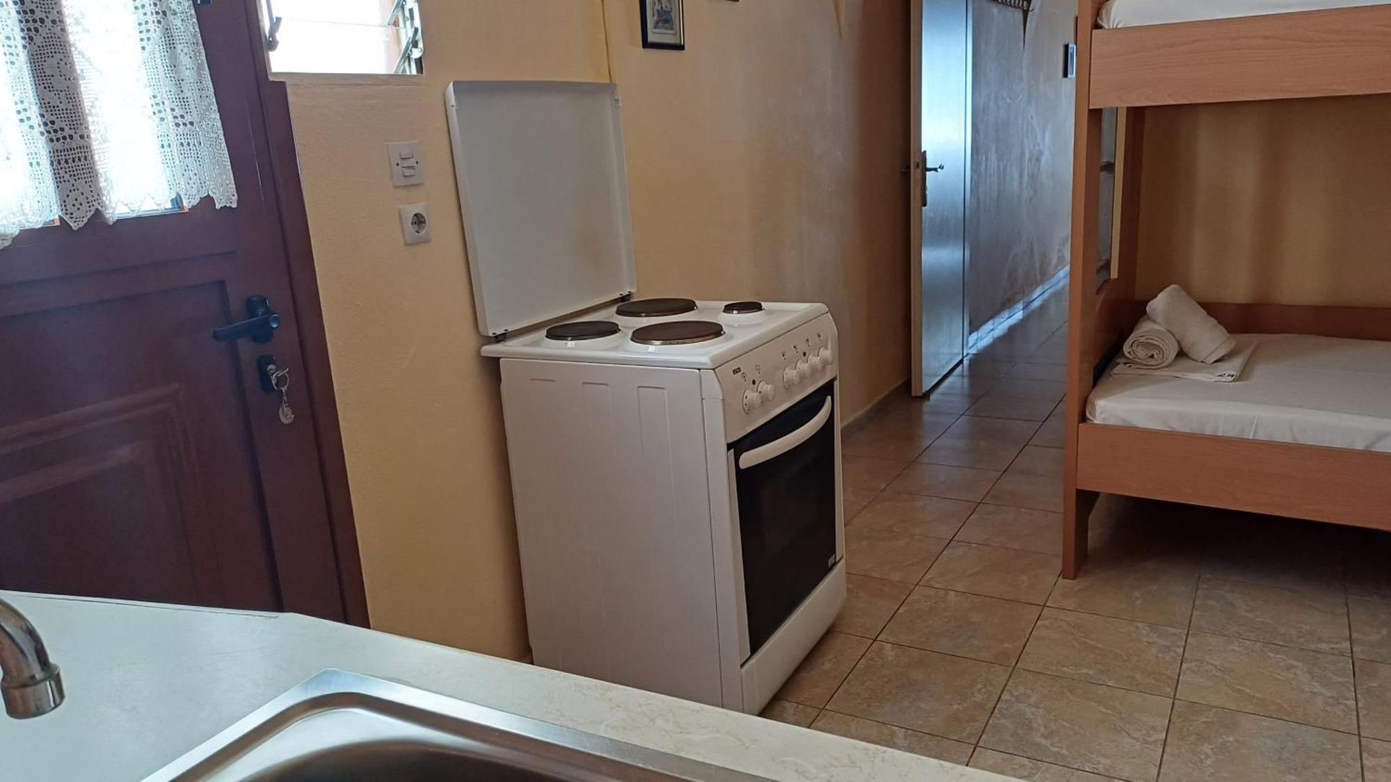 Studios And Apartments Meri Neo Klima Zewnętrze zdjęcie